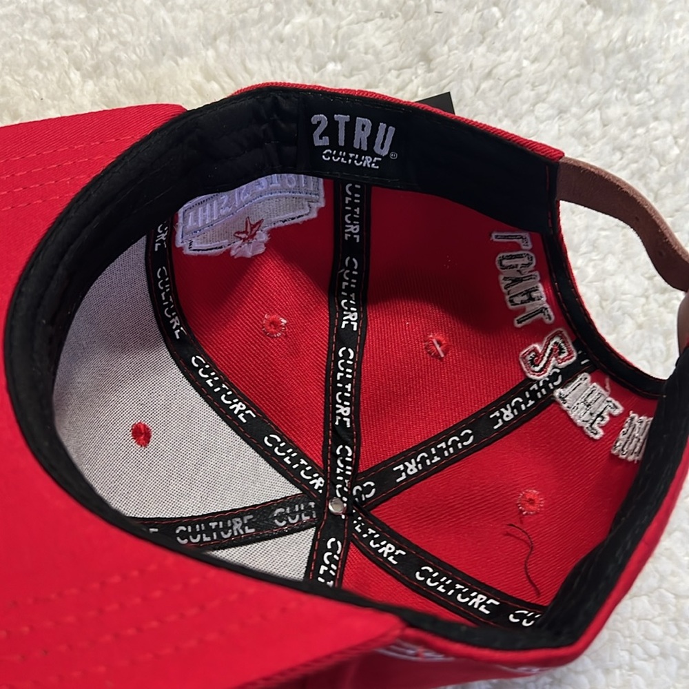 2 TRU adjustable hat. - Picture 6 of 6